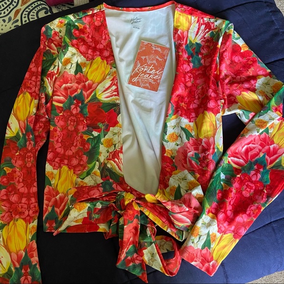 Kortni Jeane Medium Rashguard - Picture 1 of 1